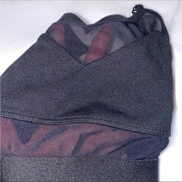 LIKE NEW❤️BOMBSHELL SPORTSWEAR❤️RARE OG SPORTS BRA - Picture 6 of 6